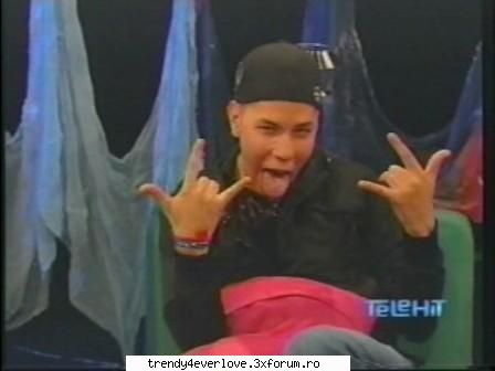 Be first - o poza k pollito shi k any - Chris