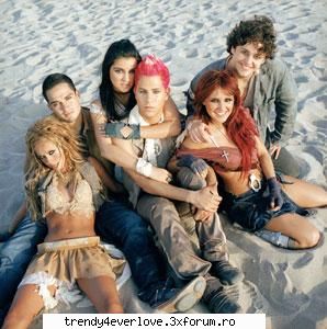 Be first - o poza cu ei intr-o emisiune - RBD