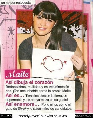 Be first - o poza cu May si Dulce tinandu-se de mana - Maite