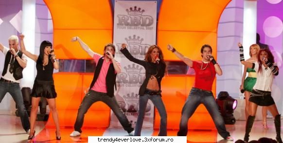 Galerie de poze - my head is haunted - RBD