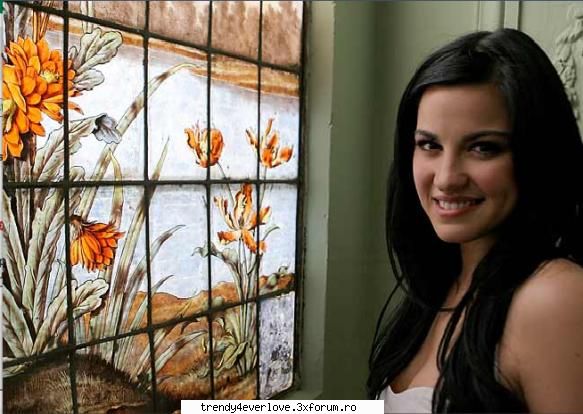 Galerie de poze - my head is haunted - Maite