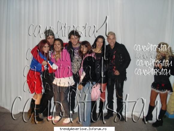 Galerie de poze - my head is haunted - RBD