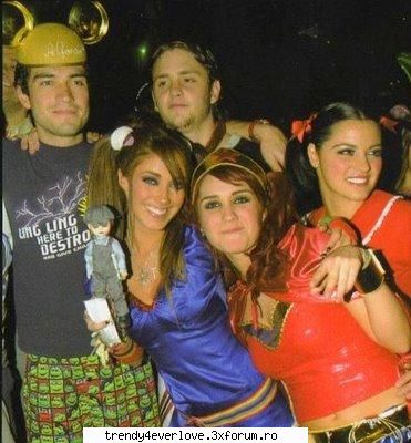 Galerie de poze - my head is haunted - RBD