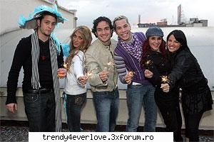 Galerie de poze - my head is haunted - RBD