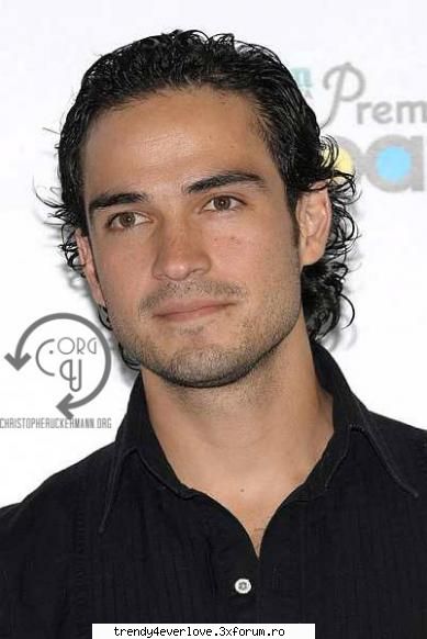 Galerie de poze - Nume complet: Alfonso Herrera Rodriguez Data - Poncho