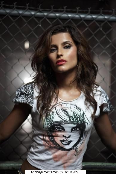 `Nelly Furtado` - Biancaa' - Muzica