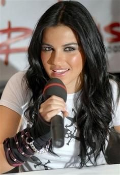 NoTa Ptr. MaKe-uP - fetita_mika - Cafenea