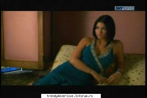 RBD-New Game - May cv?ia may lasa-i dq pe totzi...il tranteste - Cafenea