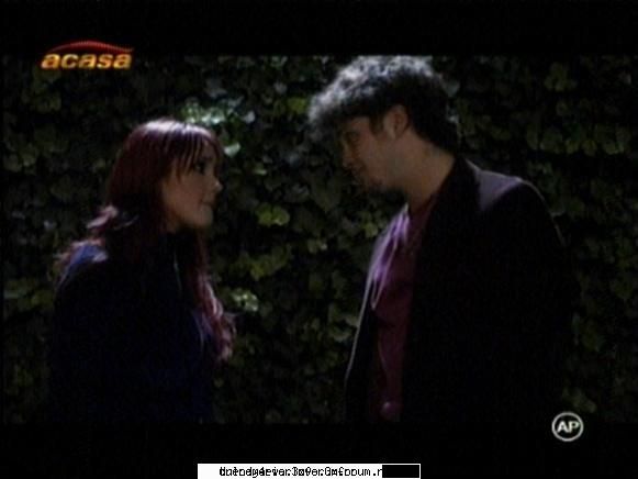 RBD la Familia[joc nou] - Dul -Aiki sunt...am iesit sa iau aer :D ucker : ! - Cafenea