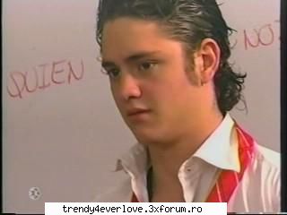 RBD la Familia[joc nou] - Dul-Cn vb.... :D pai...ma indispuneti cu mocele - Cafenea