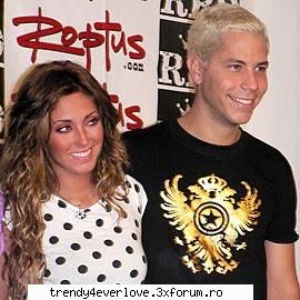 RBD la Familia[joc nou] - Annie-Sa fi fericita hermi - Cafenea