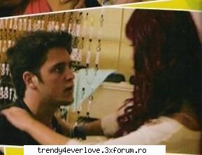 RBD la Familia[joc nou] - Dul-Dc bb...?!Ti-ar sta super bn din cap pana in - Cafenea