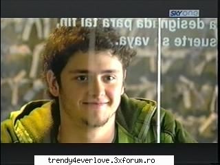 RBD la Familia[joc nou] - Ucker : a zis cnva sporturi extreme ? ( iesind in - Cafenea