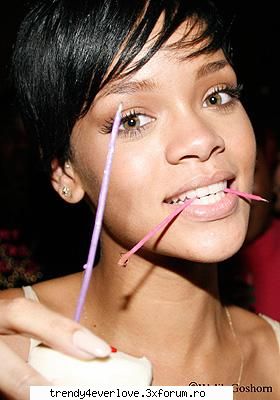 Rihanna - fetita_mika - Muzica