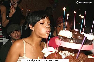 Rihanna - fetita_mika - Muzica