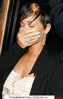 Rihanna - fetita_mika - Muzica
