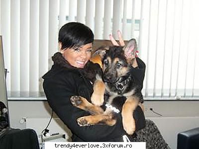 Rihanna - fetita_mika - Muzica