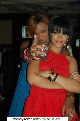 Rihanna - fetita_mika - Muzica