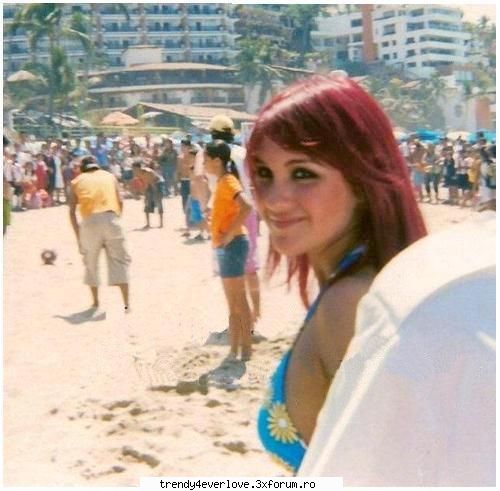 Un nou joc RBD la Familia... - Dul-Mda...fel si fel de tarani...ms Chris :D - Cafenea