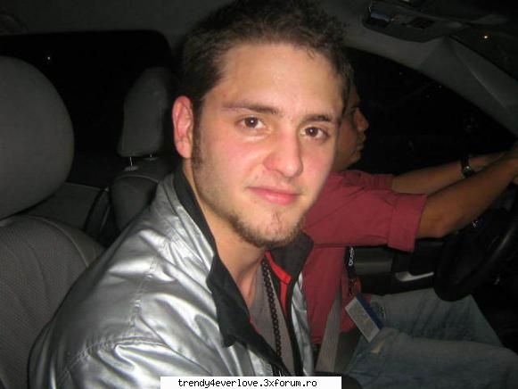 Un nou joc RBD la Familia... - Ucker : ma speriasem :D - Cafenea