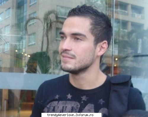 Un nou joc RBD la Familia... - poncho any,................eu k dul plekam 5 - Cafenea