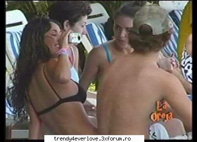 Un nou joc RBD la Familia... - Annie-Poate il iau la pumni..(facandui lui ucker - Cafenea