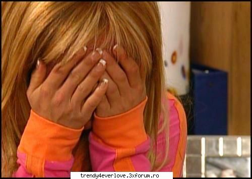 Un nou joc RBD la Familia... - Annie-Vreau la UCKERRRRRRRRRRRRRRRRRRR - Cafenea