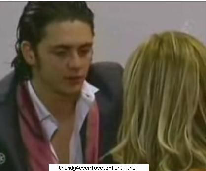 Un nou joc RBD la Familia... - Annie-Ce vrei sa fie bb nostru/? - Cafenea