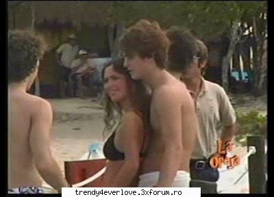 Un nou joc RBD la Familia... - Annie- Chiar nu sti nimik de copii. In luna 7 se - Cafenea