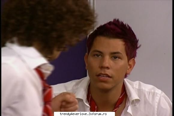 Un nou joc RBD la Familia... - chris:-habar n-am ... mergem peste tommy?mereu a - Cafenea