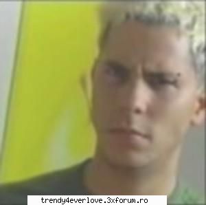 Un nou joc RBD la Familia... - poncho-no frate km sa va uit my ales p u :*:*:*:* - Cafenea