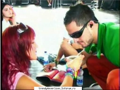 Un nou joc RBD la Familia... - poncho ................................ dak chiar - Cafenea