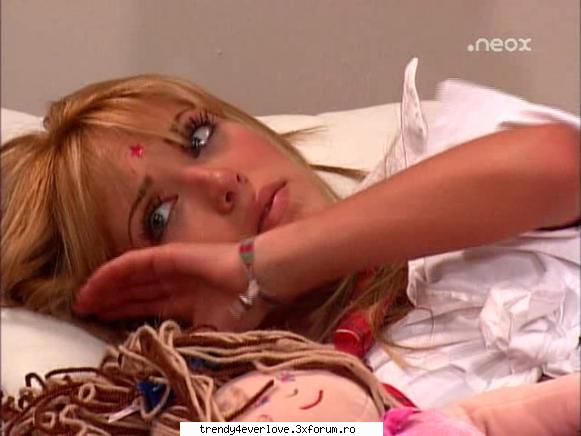*mia si annie* - Admin - Anahi